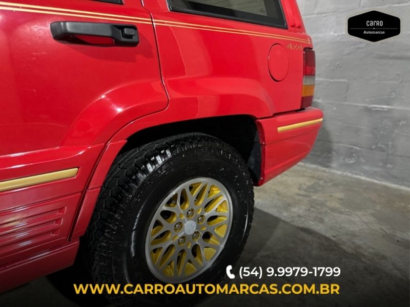 JEEP GRAND CHEROKEE 5.2 LIMITED 4X4 V8 16V GASOLINA 4P AUTOMÁTICO 1993/1993 CARRO AUTOMARCAS CAXIAS DO SUL / Carros no Vale