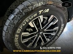 Mitsubishi PAJERO SPORT 2.4 16V MIVEC TURBO DIESEL HPE AWD AUTOMÁTICO 2024/2024 CARRO AUTOMARCAS CAXIAS DO SUL / Carros no Vale