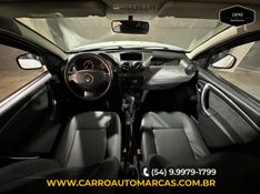 Renault DUSTER 2.0 DYNAMIQUE 4X2 16V FLEX 4P AUTOMÁTICO 2013/2014 CARRO AUTOMARCAS CAXIAS DO SUL / Carros no Vale