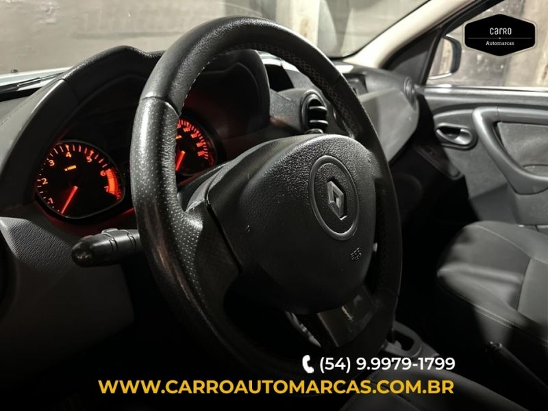 Renault DUSTER 2.0 DYNAMIQUE 4X2 16V FLEX 4P AUTOMÁTICO 2013/2014 CARRO AUTOMARCAS CAXIAS DO SUL / Carros no Vale