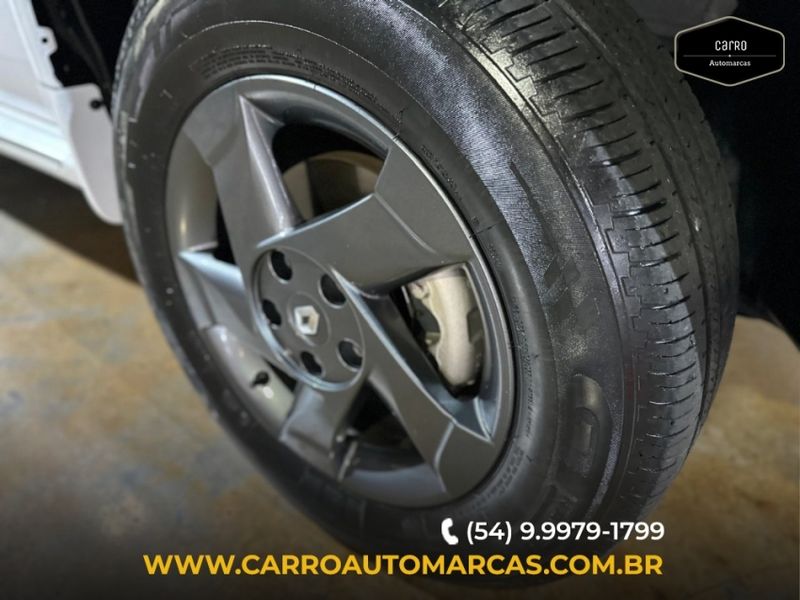 Renault DUSTER 2.0 DYNAMIQUE 4X2 16V FLEX 4P AUTOMÁTICO 2013/2014 CARRO AUTOMARCAS CAXIAS DO SUL / Carros no Vale