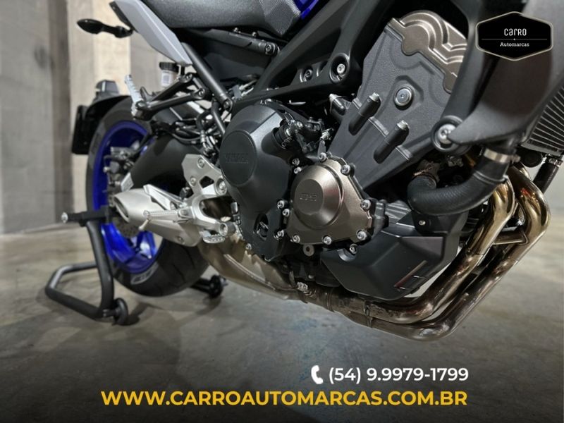 Yamaha Mt-09 ABS 2021/2021 CARRO AUTOMARCAS CAXIAS DO SUL / Carros no Vale