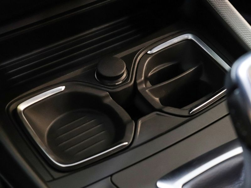 BMW 125i 2.0 M SPORT 16V FLEX 4P AUTOMÁTICO 2014/2015 VIA BELLA VEÍCULOS ESPECIAIS CAXIAS DO SUL / Carros no Vale