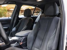 BMW 125i 2.0 M SPORT 16V FLEX 4P AUTOMÁTICO 2014/2015 VIA BELLA VEÍCULOS ESPECIAIS CAXIAS DO SUL / Carros no Vale