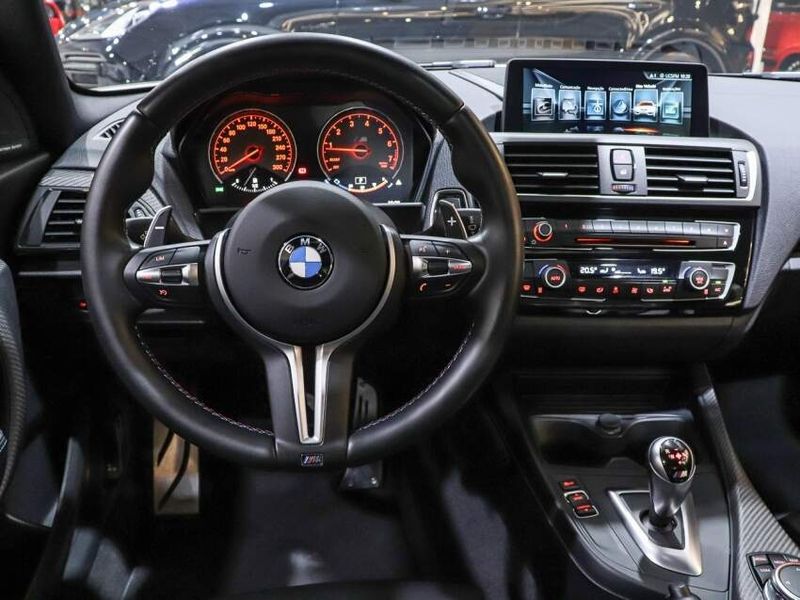BMW M2 3.0 24V I6 GASOLINA COUPÉ M DCT 2016/2017 VIA BELLA VEÍCULOS ESPECIAIS CAXIAS DO SUL / Carros no Vale