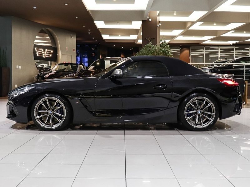 BMW Z4 3.0 TWINPOWER GASOLINA M40I STEPTRONIC 2019/2019 VIA BELLA VEÍCULOS ESPECIAIS CAXIAS DO SUL / Carros no Vale