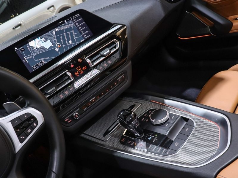 BMW Z4 3.0 TWINPOWER GASOLINA M40I STEPTRONIC 2019/2019 VIA BELLA VEÍCULOS ESPECIAIS CAXIAS DO SUL / Carros no Vale