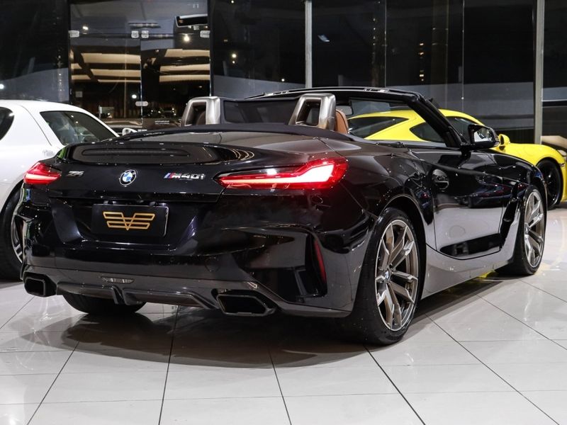 BMW Z4 3.0 TWINPOWER GASOLINA M40I STEPTRONIC 2019/2019 VIA BELLA VEÍCULOS ESPECIAIS CAXIAS DO SUL / Carros no Vale