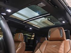 Cadillac ESCALADE 6.2 V8 GASOLINA ESV PREMIUM LUXURY 4WD AUTOMÁTICO 2021/2022 VIA BELLA VEÍCULOS ESPECIAIS CAXIAS DO SUL / Carros no Vale
