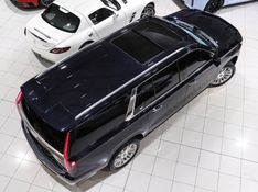 Cadillac ESCALADE 6.2 V8 GASOLINA ESV PREMIUM LUXURY 4WD AUTOMÁTICO 2021/2022 VIA BELLA VEÍCULOS ESPECIAIS CAXIAS DO SUL / Carros no Vale