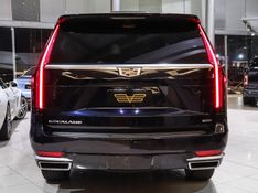 Cadillac ESCALADE 6.2 V8 GASOLINA ESV PREMIUM LUXURY 4WD AUTOMÁTICO 2021/2022 VIA BELLA VEÍCULOS ESPECIAIS CAXIAS DO SUL / Carros no Vale