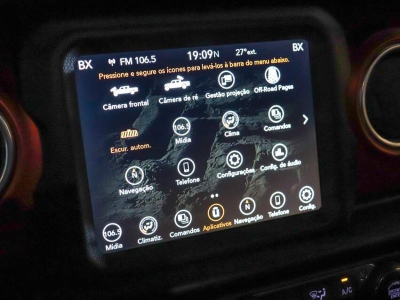 JEEP GLADIATOR 3.6 V6 GASOLINA RUBICON 4P 4X4 AT8 2022/2022 VIA BELLA VEÍCULOS ESPECIAIS CAXIAS DO SUL / Carros no Vale