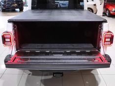 JEEP GLADIATOR 3.6 V6 GASOLINA RUBICON 4P 4X4 AT8 2022/2022 VIA BELLA VEÍCULOS ESPECIAIS CAXIAS DO SUL / Carros no Vale