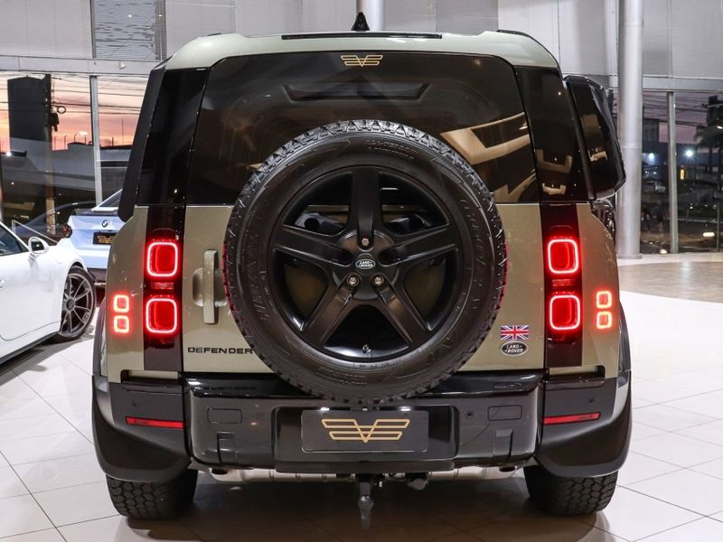 Land Rover DEFENDER 2.0 P300 GASOLINA 110 SE AWD AUTOMÁTICO 2020/2021 VIA BELLA VEÍCULOS ESPECIAIS CAXIAS DO SUL / Carros no Vale