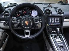 Porsche 718 2.0 16V H4 GASOLINA BOXSTER PDK 2021/2021 VIA BELLA VEÍCULOS ESPECIAIS CAXIAS DO SUL / Carros no Vale