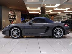 Porsche 718 2.0 16V H4 GASOLINA BOXSTER PDK 2021/2021 VIA BELLA VEÍCULOS ESPECIAIS CAXIAS DO SUL / Carros no Vale