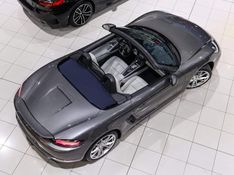 Porsche 718 2.0 16V H4 GASOLINA BOXSTER PDK 2021/2021 VIA BELLA VEÍCULOS ESPECIAIS CAXIAS DO SUL / Carros no Vale