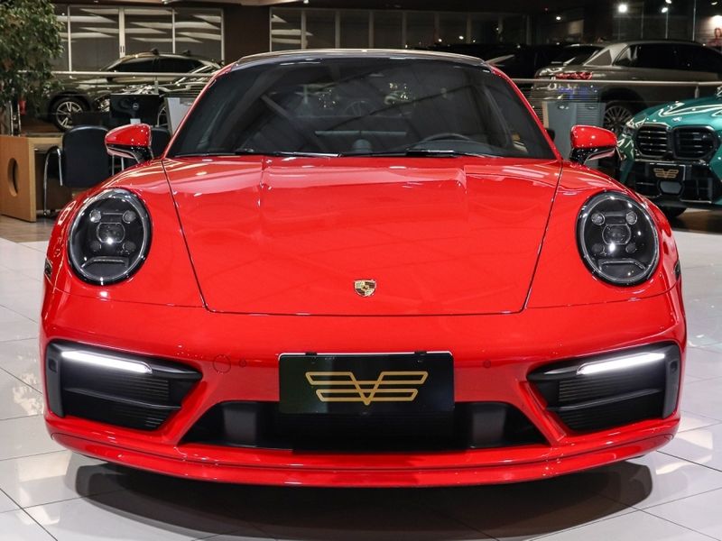 Porsche 911 3.0 24V H6 GASOLINA CARRERA S PDK 2019/2020 VIA BELLA VEÍCULOS ESPECIAIS CAXIAS DO SUL / Carros no Vale