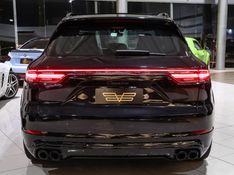 Porsche CAYENNE 3.0 V6 E-HYBRID AWD TIPTRONIC S 2020/2020 VIA BELLA VEÍCULOS ESPECIAIS CAXIAS DO SUL / Carros no Vale