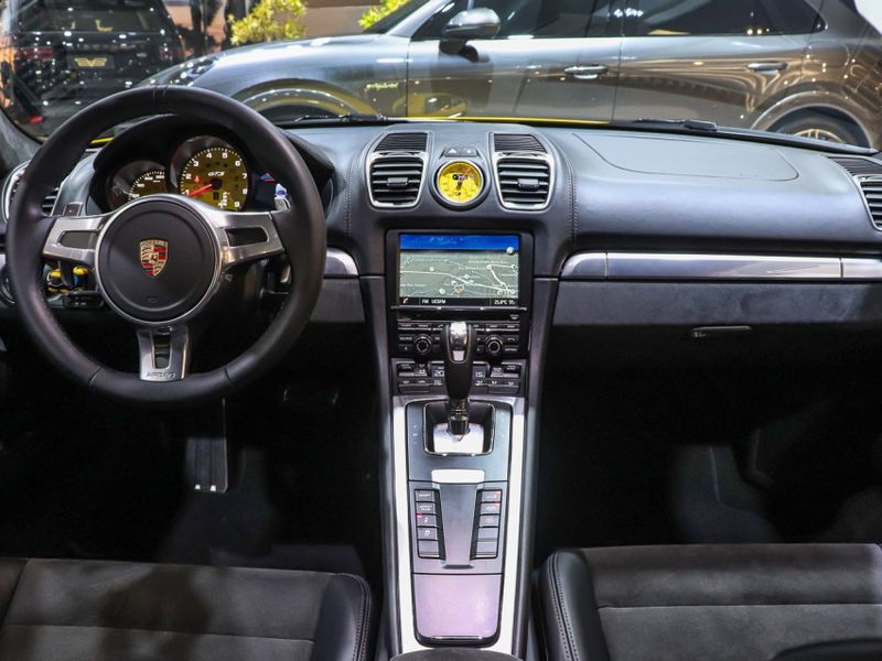 Porsche CAYMAN 3.4 GTS I6 24V GASOLINA 2P AUTOMÁTICO 2014/2015 VIA BELLA VEÍCULOS ESPECIAIS CAXIAS DO SUL / Carros no Vale