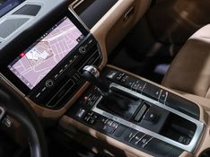 Porsche MACAN 2.0 16V GASOLINA 4P AUTOMÁTICO 2019/2020 VIA BELLA VEÍCULOS ESPECIAIS CAXIAS DO SUL / Carros no Vale