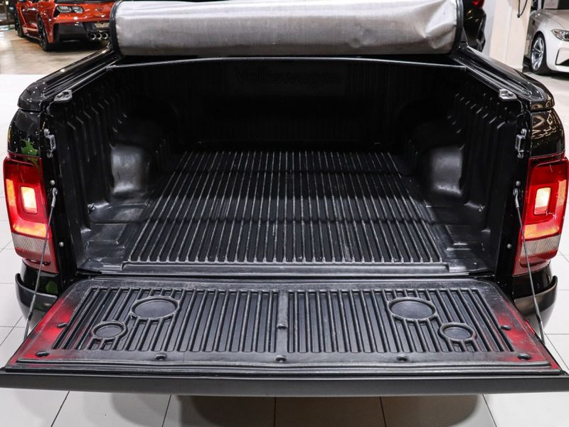 Volkswagen AMAROK 3.0 V6 TDI DIESEL HIGHLINE EXTREME CD 4MOTION AUTOMÁTICO 2021/2022 VIA BELLA VEÍCULOS ESPECIAIS CAXIAS DO SUL / Carros no Vale