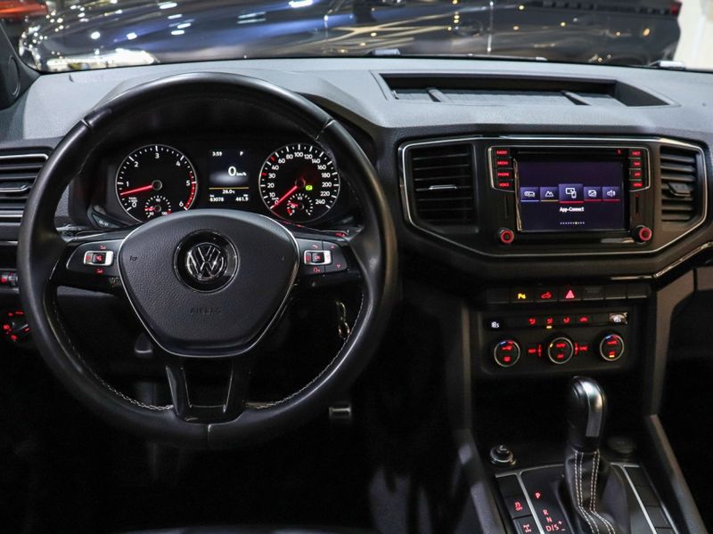 Volkswagen AMAROK 3.0 V6 TDI DIESEL HIGHLINE EXTREME CD 4MOTION AUTOMÁTICO 2021/2022 VIA BELLA VEÍCULOS ESPECIAIS CAXIAS DO SUL / Carros no Vale