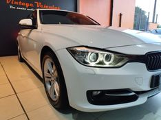 BMW 320i 2.0 16V TURBO ACTIVE FLEX 4P AUTOMÁTICO 2015/2015 VINTAGE VEÍCULOS CAXIAS DO SUL / Carros no Vale