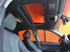 BMW 320i 2.0 16V TURBO ACTIVE FLEX 4P AUTOMÁTICO 2015/2015 VINTAGE VEÍCULOS CAXIAS DO SUL / Carros no Vale