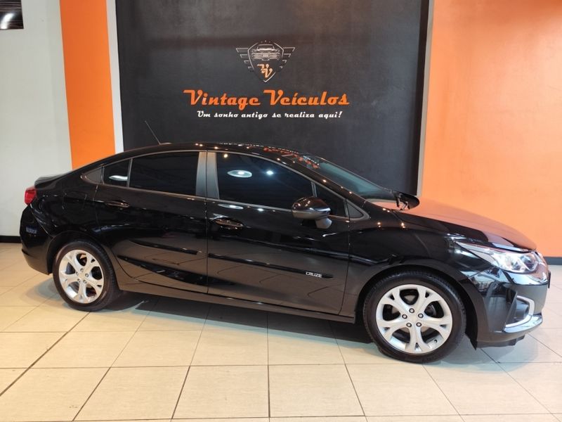 Chevrolet CRUZE 1.4 TURBO LT 16V FLEX 4P AUTOMÁTICO 2019/2020 VINTAGE VEÍCULOS CAXIAS DO SUL / Carros no Vale