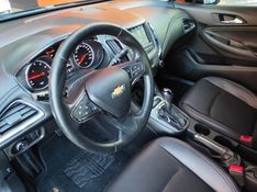 Chevrolet CRUZE 1.4 TURBO LT 16V FLEX 4P AUTOMÁTICO 2019/2020 VINTAGE VEÍCULOS CAXIAS DO SUL / Carros no Vale