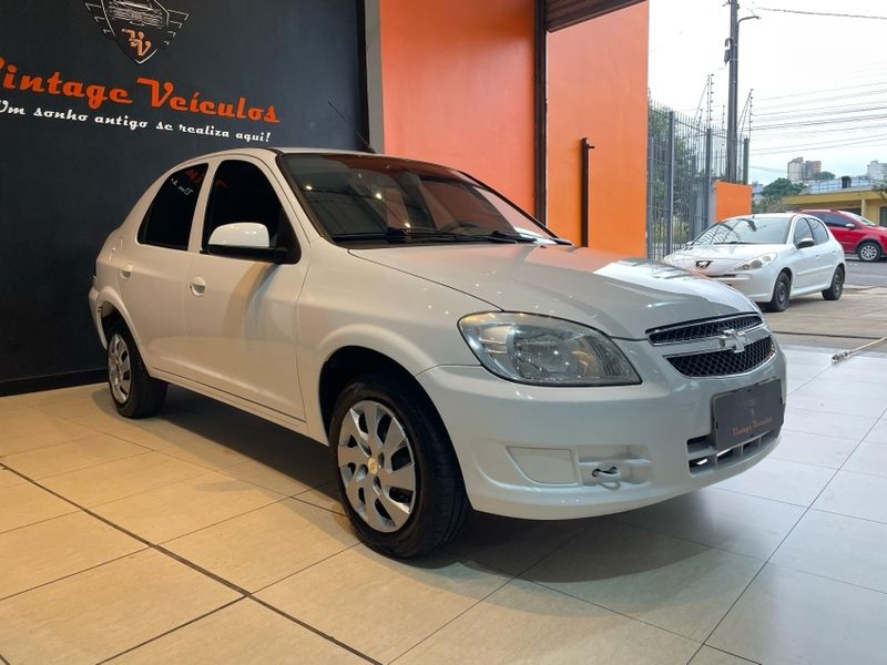 Chevrolet PRISMA 1.4 MPFI LT 8V FLEX 4P MANUAL 2012/2012 VINTAGE VEÍCULOS CAXIAS DO SUL / Carros no Vale