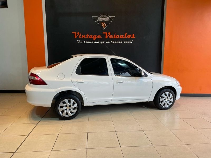 Chevrolet PRISMA 1.4 MPFI LT 8V FLEX 4P MANUAL 2012/2012 VINTAGE VEÍCULOS CAXIAS DO SUL / Carros no Vale