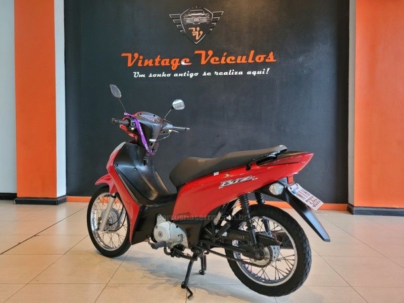 Honda Motos Biz 125 2011/2011 VINTAGE VEÍCULOS CAXIAS DO SUL / Carros no Vale