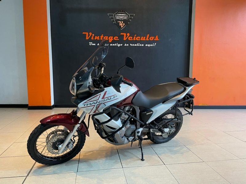 Honda Motos XL 700V TRANSALP 2011/2011 VINTAGE VEÍCULOS CAXIAS DO SUL / Carros no Vale