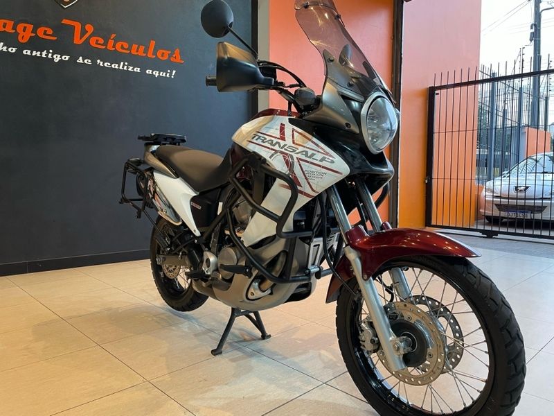 Honda Motos XL 700V TRANSALP 2011/2011 VINTAGE VEÍCULOS CAXIAS DO SUL / Carros no Vale