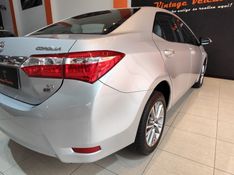 Toyota COROLLA 2.0 XEI 16V FLEX 4P AUTOMÁTICO 2014/2015 VINTAGE VEÍCULOS CAXIAS DO SUL / Carros no Vale