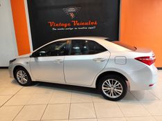Toyota COROLLA 2.0 XEI 16V FLEX 4P AUTOMÁTICO 2014/2015 VINTAGE VEÍCULOS CAXIAS DO SUL / Carros no Vale