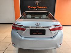 Toyota COROLLA 2.0 XEI 16V FLEX 4P AUTOMÁTICO 2014/2015 VINTAGE VEÍCULOS CAXIAS DO SUL / Carros no Vale