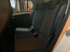 Volkswagen UP 1.0 MPI MOVE UP 12V FLEX 4P MANUAL 2014/2015 VINTAGE VEÍCULOS CAXIAS DO SUL / Carros no Vale