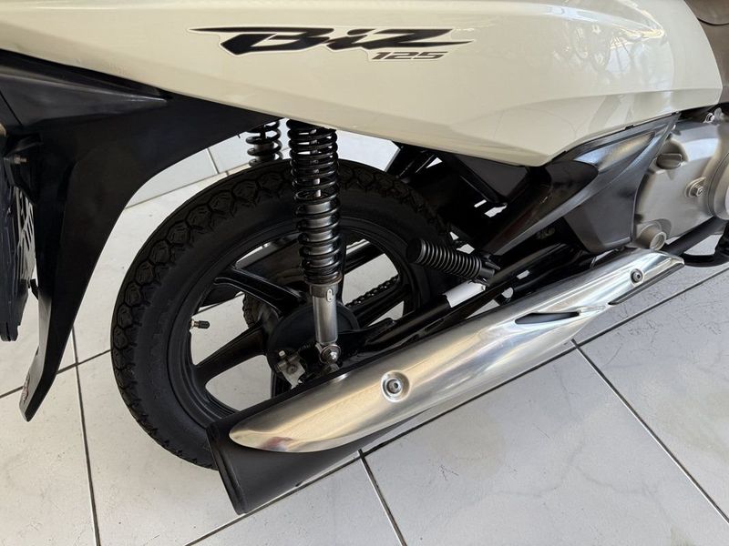 Honda Motos BIZ 125 2018 SÓ MOTOS E AUTOMÓVEIS SANTA CRUZ DO SUL / Carros no Vale