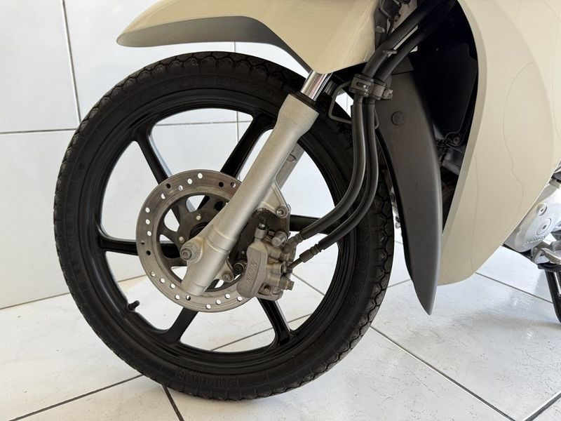 Honda Motos BIZ 125 2018 SÓ MOTOS E AUTOMÓVEIS SANTA CRUZ DO SUL / Carros no Vale