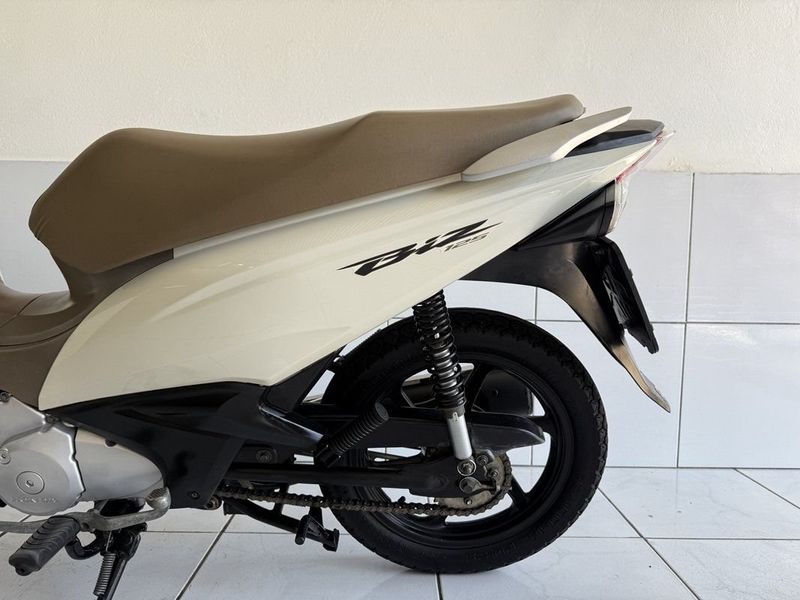 Honda Motos BIZ 125 2018 SÓ MOTOS E AUTOMÓVEIS SANTA CRUZ DO SUL / Carros no Vale