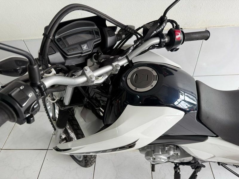Honda BROS 160 ESDD 2023 SÓ MOTOS E AUTOMÓVEIS SANTA CRUZ DO SUL / Carros no Vale