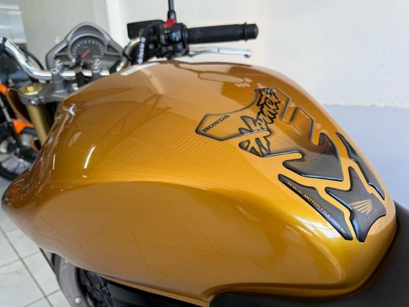 Honda Motos CB 600F HORNET 2009 SÓ MOTOS E AUTOMÓVEIS SANTA CRUZ DO SUL / Carros no Vale
