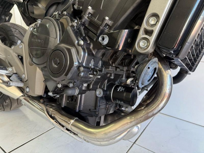 Honda Motos CB 600F HORNET 2009 SÓ MOTOS E AUTOMÓVEIS SANTA CRUZ DO SUL / Carros no Vale
