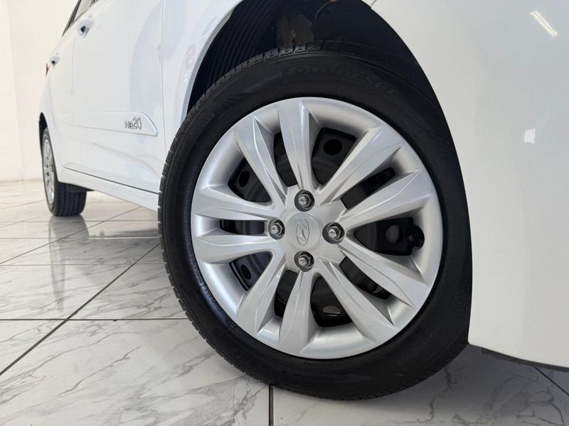Hyundai HB20 SEDAN COMFORT 1.0 2018 SÓ MOTOS E AUTOMÓVEIS SANTA CRUZ DO SUL / Carros no Vale