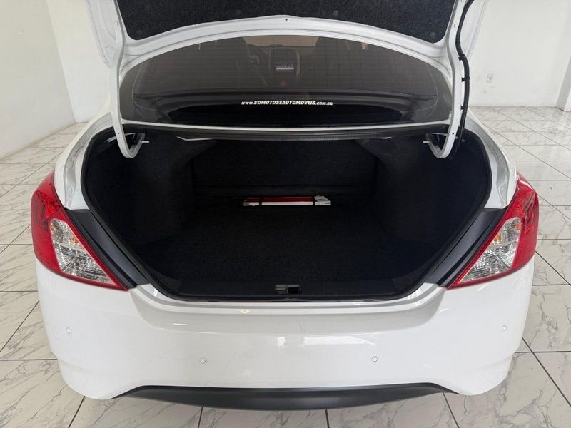Nissan VERSA SL 1.6 CVT 2019 SÓ MOTOS E AUTOMÓVEIS SANTA CRUZ DO SUL / Carros no Vale