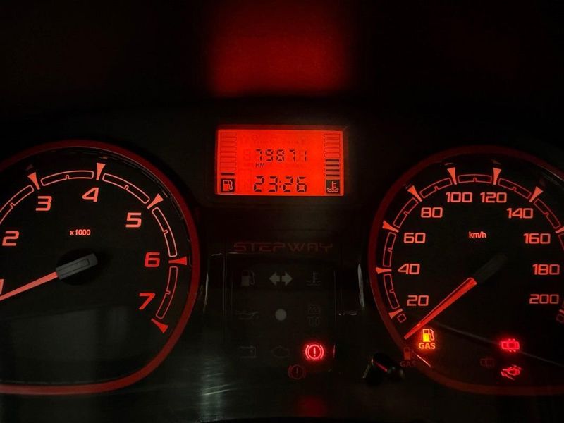 Renault SANDERO STEPWAY 1.6 2014 SÓ MOTOS E AUTOMÓVEIS SANTA CRUZ DO SUL / Carros no Vale