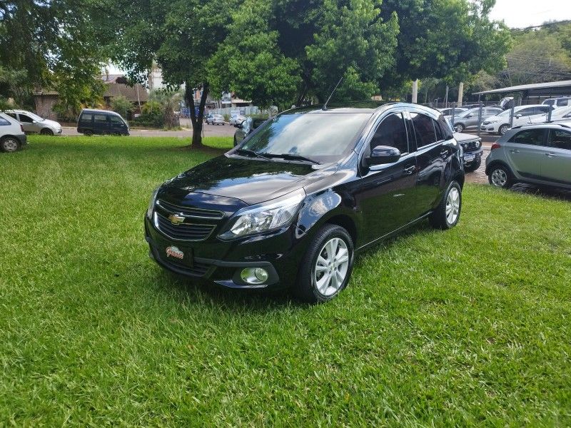 Chevrolet AGILE LTZ 1.4 2014 GRASSI VEÍCULOS LAJEADO / Carros no Vale